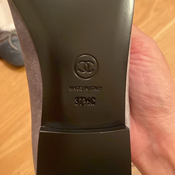 Authentic Brand New Chanel Velvet Ballet Flats - Picture 6 of 7